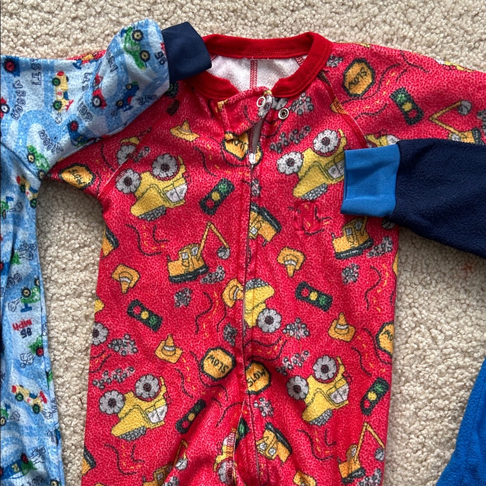 3 Pair Gerber Kids One Piece Footies - Red, Blue, Multicolor - Picture 7 of 8